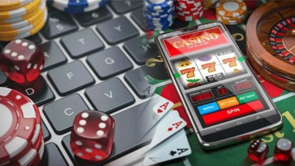 What are the effects of online casinos on the gambling industry? - The  Stratford Observer
